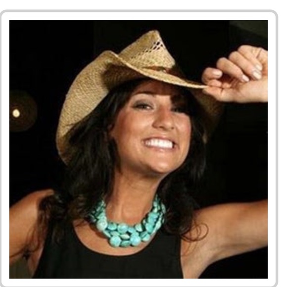 Turquoise Necklace—Three Strand - Picture 11 of 11